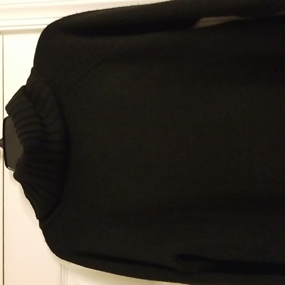 Women's Festive Holiday Sweater - Picture 7 of 8